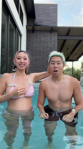 ZHC (@zhcyt)’s video of Swimsuit Outfits