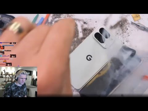 xQc Reacts to Pixel 10 Pro Fold Phone Exploding during JerryRigEverything's Durability Test