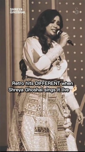 This is why Retro belongs to SHREYA GHOSHAL 🤍 | Jo Wada Kiya Live