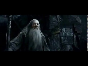 Gandalf vs Sauron (the hobbit desolation of smaug)