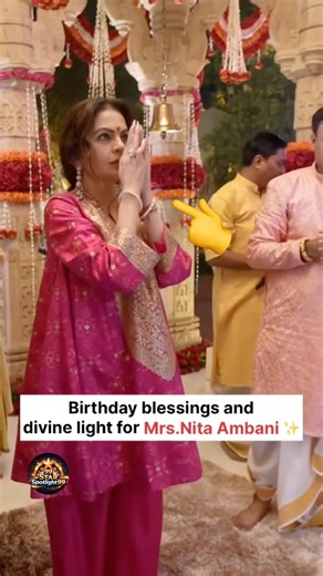 Nita Ambani Receives Birthday Blessings at the Temple with Mukesh Ambani 🙏❤️ | A Divine Celebration