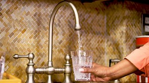 From the contamination of water, acceleration of climate catastrophes like wildfires, pipelines tanking property values or the health risks associated with living near fracking sites, fracking is a nightmare that we can end. We have the technology to rely on renewable energy for most of our energy needs NOW. The only thing we need are leaders willing to do what’s right – not what makes fossil fuel corporations happy. See our latest report on banning fossil fuels: https://fwwat.ch/badwater2 A big