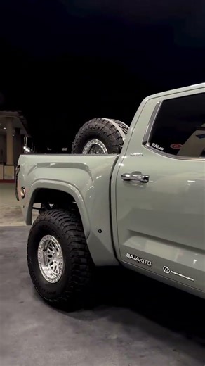 When the gas station lighting hits those Fully Forged Invader Beadlocks #lockoffroad