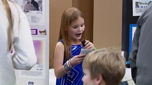 Perrsyburg elementary students create mini wax museum