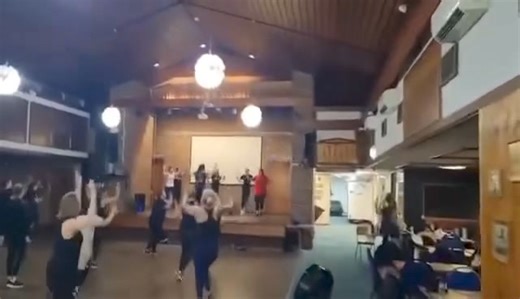 Dance yourself healthy & HAPPY Join one of our global classes today OPACIZE.COM VIDEO: Sydney Instructor Dina & team #opacize | OPA-cize Greek Dance Fitness