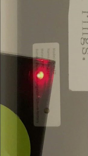 飲食店 呼び出しベルが鳴る様子 FLYDOG CS-4LED Slim pager 梅田スカイビル「cafe SKY 40」(空中庭園展望台 40F)