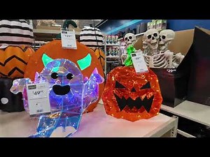 BIGGEST AND BEST HALLOWEEN DECOR - WE FOUND WHO HAS THE BEST HALLOWEEN PROPS