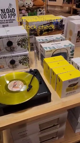 Urban Outfitters Speakers