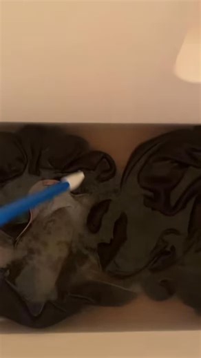 anxietyscrubs on Instagram: "They don’t take these off between residents so it’s always a good idea to clean them after move in! #cleaninghacks #cleaningtips #cleaningmotivation #maintenencecleaning #deepcleaning #howtoclean #cleanwithme #asmrcleaning #relaxingcleaning #tubscrub #floorscrub #cleaningproducts #soapsuds #satisfyingcleaning #cleaningbathroom #cleaningreset #deepcleaningbathroom #homedeepcleaning #cleaningtransformation #momlife #momsofinstagram #momsoffacebook #momhacks #momtips #m