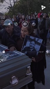 447K views · 5.6K reactions | 梁 “Adiós mi general”: con música de mariachi, flores y globos blancos, amigos, familiares y compañeros Ambulancias Orduña dan el último adiós a la paramédico #KarlaRubio en panteón de la capital del estado #CiudadVictoria. | EnlaceMx Noticias | Facebook