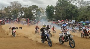 Ang Ganda ng Bakbakan ni Apdian, Atis, Lyla at Saulog Ladies Open First Heat 3 Leg MOTORACE MOTOCROSS 2024 SERIES sa Kaamulan Festival 2024 | Lcc TV