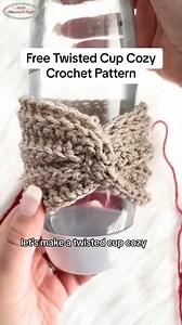 7.7K views · 62 reactions | Keep your cup warm or protect your hands from the heat with this adorable cup cozy. Find the pattern here ---> https://www.nickishomemadecrafts.com/twisted-linked-crochet-cup-cozy/ | Crochet Patterns & Tutorials by Nicki's Homemade Crafts | Facebook