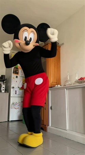 #nasdas #mickey #mickeymousse #danse #viral @Team NasDas (Officiel) @⚜️⚜️Vins LIVE JEU ⚜️⚜️ Mickey veut les 500 euros à vous de jouer 🫵🏼💸❤️