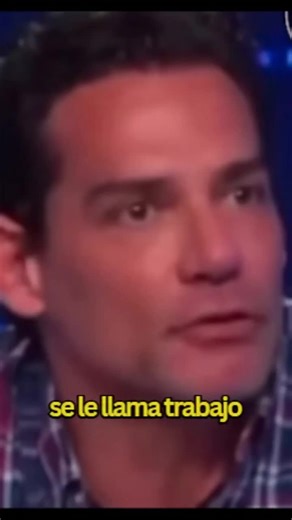 Videos de CHILE RENACERA (@renaceremos1) con “sonido original - CHILE RENACERA”