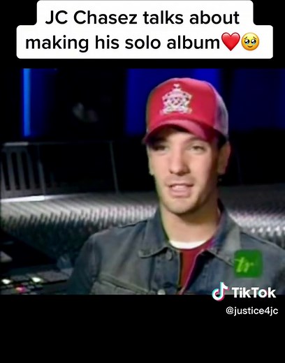 JC Chasez most underrated artist of our time! And amazing actor too! Happy anniversary to the schizophrenic album🥰 #jcchasez #justiceforjcchasez #nsync #underrated #artist #studio #nsynctiktok #jctok #schizophrenic #schizophrenicalbum #happyanniversary #schizoturns19 #throwback #y2k #childhoodcrush #talent @JC_Chasez