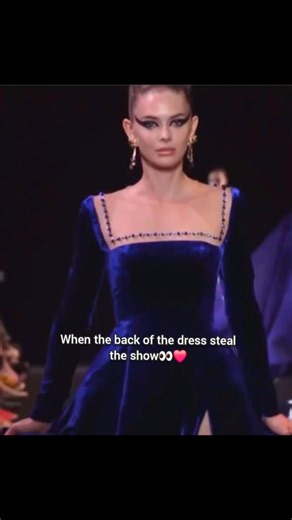 when the back of the dress steal the show👀#fashion #runway #dress #shortvideo #viralvideo #ytshorts