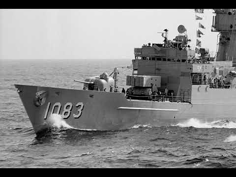 USS H. E. Holt (FF-1074) unrep - WesPac 1989
