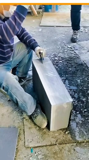 153K views · 358 reactions | The cutting process of bluestone slabs #stonework #bluestone | High-Tech Manufacturing | Facebook