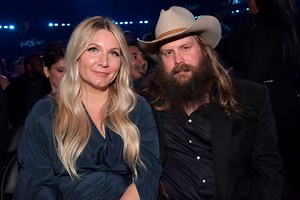 Country Singer Chris Stapleton Is Unrecognizable in This Throwback Photo