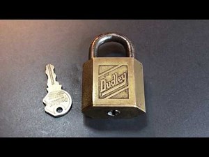 [362] Vintage High Security: Dudley Split Wafer Padlock Picked and Gutted