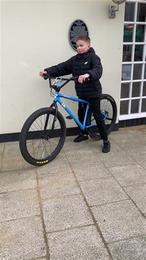 well in @rendi🇱🇻 #mafia #bomma #bike #foryou #peak