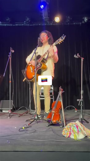 🇻🇪 #venezuela #singersongwriter #originalsong