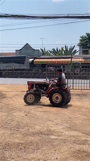 Yanmar 1100d hai cầu xe hoạt động tốt giá:28 triệu xem xe trảng bom.đồng nai zalo sdt:0704620620
