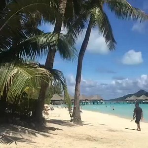 33K views · 2.9K reactions | Le Méridien, Bora Bora | Travel Pics | Facebook