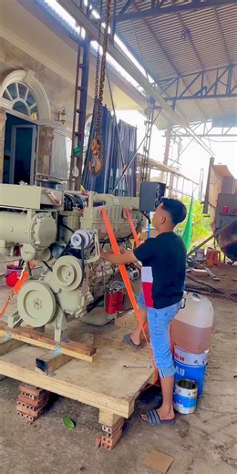 Chọn phần máy Cummins NTA 855 400 M cho đóng tàu