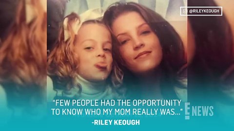 Riley Keough Shares Rare Pics of Twin Sisters Finley & Harper Lockwood