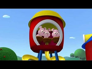 scenes of pigs in [mickey and Donald have a farm ]in mickey mouse clubhouse
