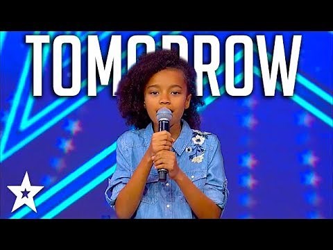 Sweet Little Girl Sings Annie Musical Tomorrow on Israel's Got Talent 2018