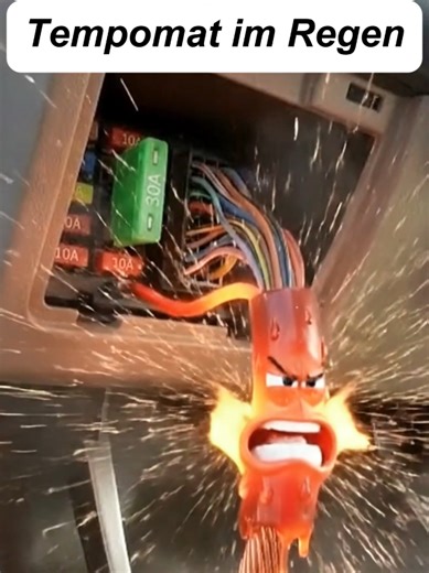 LKW #Autotipps #Autotricks #Fahrer #Animation #fypviral Wichtige LKW-Fahrtipps für Fahranfänger LKW-Fahren bringt seine eigenen Herausforderungen und Verantwortlichkeiten mit sich. Für neue Fahrer, die in die LKW-Welt einsteigen, können die richtigen Tipps und Tricks das Fahrerlebnis deutlich verbessern und die Sicherheit auf der Straße gewährleisten. Hier sind einige wichtige LKW-Fahrtipps, die jeder neue Fahrer kennen sollte. 1. **Kennen Sie Ihr Fahrzeug**: Es ist entscheidend, die Eigenschaft