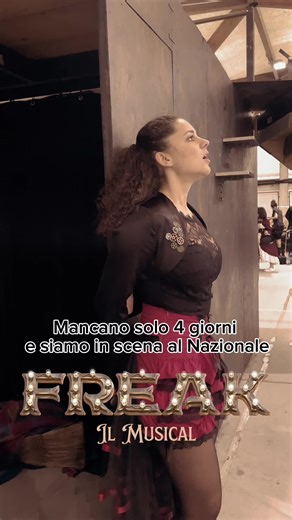 10-11 maggio, @teatronazionale di Milano 🎭 • 🎫 Biglietti su: https://bit.ly/Freak-TeatroNazionale-Milano • @Maya Forgione @Teresa Vatavuk