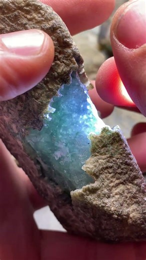 冰飘蓝花 #翡翠 #翡翠手鐲 #jade