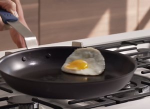 Misen 8 Inch Pre-Seasoned Carbon Steel Fry Pan – Lightweight, Even Heating, Heat Retention – Oven Safe to 500°F – Ideal for Searing, Sautéing, and Frying – Versatile Durable, Easy to Clean