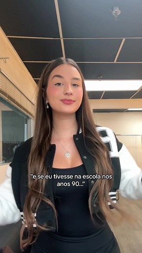 Duda Rubert: Variantes e Transformações com IA