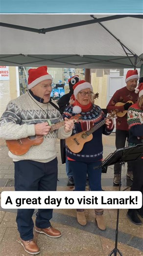 It's a great day to visit us here in Lanark with a Christmas market on! Plus we have got lots of great deals in the shop to tempt you! 😊 @top fans | Brooks Menswear