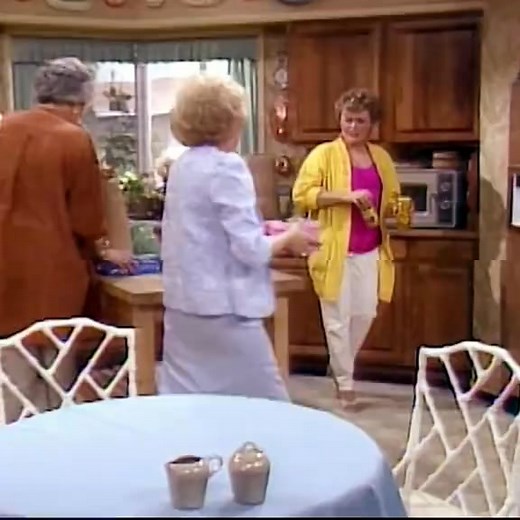 5.9K views · 176 reactions | Best Cheesecake Moments on The Golden Girls  TV Land #GoldenGirls #BestCheesecakeMoments #GoldenGirlsTV #TVLand #GoldenGirlsFans #CheesecakeTime #IconicTV #ComedyLegends #GoldenGirlsQuotes #GoldenGirlsMoments #FunnyTV #TVClassics #GoldenGirlsLegacy #SitcomMemories #TVComedy #TVIcon #fyp #foryou | Crazy things | Facebook