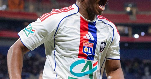 Com golaço de Endrick, Lyon avança na Copa da França; confira o gol
