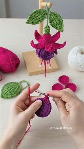 Crochet Fuchsia: Nature-Inspired Art #cottagecore #crochetcrosai #crochet #knitting #handmade