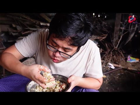 Burmese Caramelized Pork Curry 🍛 with Green Chili Paste - 🇲🇲 Local Cuisine