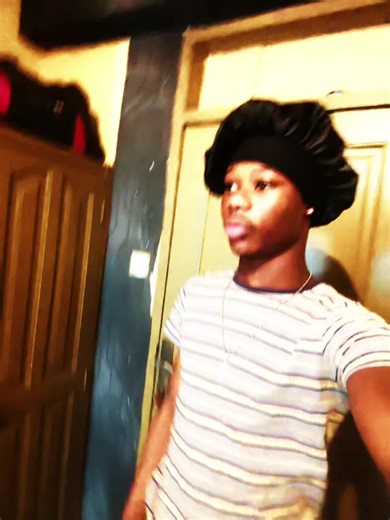 𝒲𝒾𝓁𝓈𝑜𝓃𓃵 🖤 (@.wilson_1)’s videos with sprinter - 🍒🎠🌺🐚