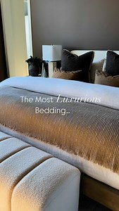 🍋 Comment BEDDING for the link to my luxurious bedding. Perfect for cooler months and style all year round. How to SHOP: 📌 The app requires you to Follow first so you can receive messages from me then Comment the KEYWORD to receive the link in DMs OR Click the link in my BIO to Shop my Amazon storefront or my LTK @lemonleafhomeinteriors https://liketk.it/53nFf Modern Home Home decor Home styling Interior styling Kitchen styling Transitional design Interior stylist Amazon home finds Amazon kitc