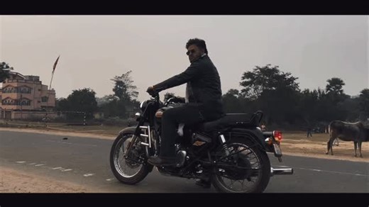 𝘽𝙊𝙉𝙉𝙔  on Instagram: "Born to ride, destined for adventure 🏍️ #royalenfield #bullet #trending #iphone #old"