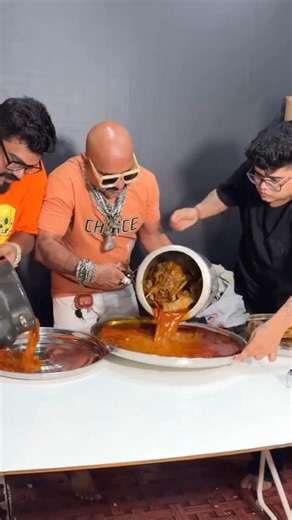 duck eating challenge 🤣😱#reaction #food