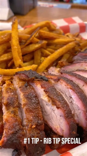 $15 Rib Tips + Fries Thursdays! | The Prized Pig (Mishawaka, IN) #BBQ #Michiana