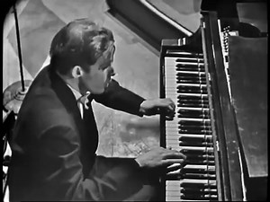 Glenn Gould was 28 years old here, performing Bach's Keyboard Concerto No. 1 (I) in D minor. New York Philharmonic Orchestra Conductor: Leonard Bernstein | Glenn Gould