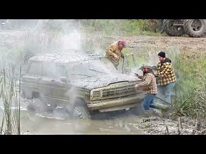 Mud Truck Blow Engine - Mud Drivers Mud Runner in Deep Bounty Mud hole