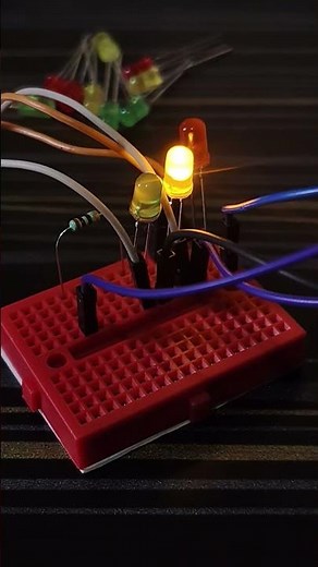 Arduino Traffic lights Project with blinking LEDs | Beginner Arduino Projectl.